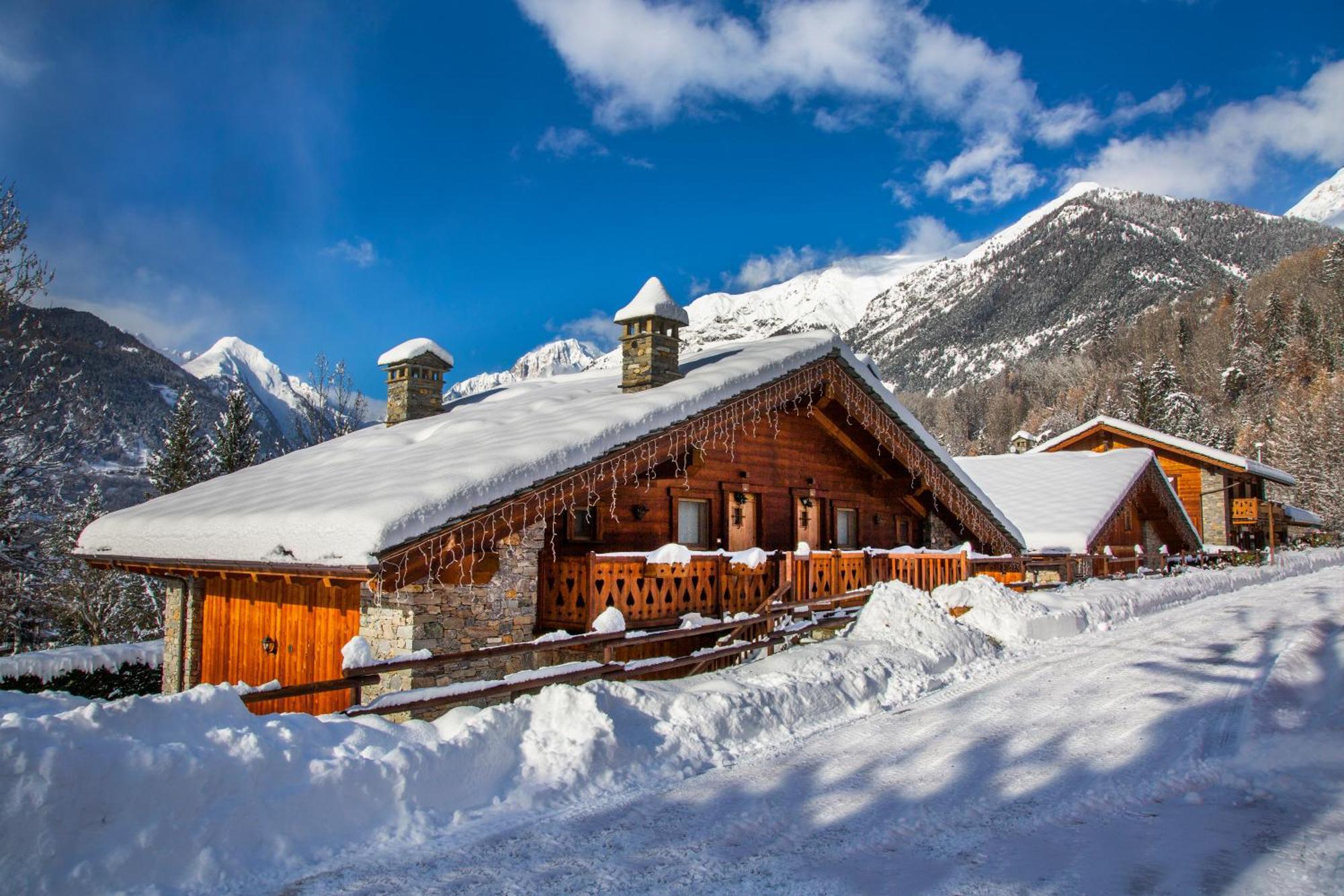Bijoux Des Alpes - Mont Blanc Village La Salle Esterno foto
