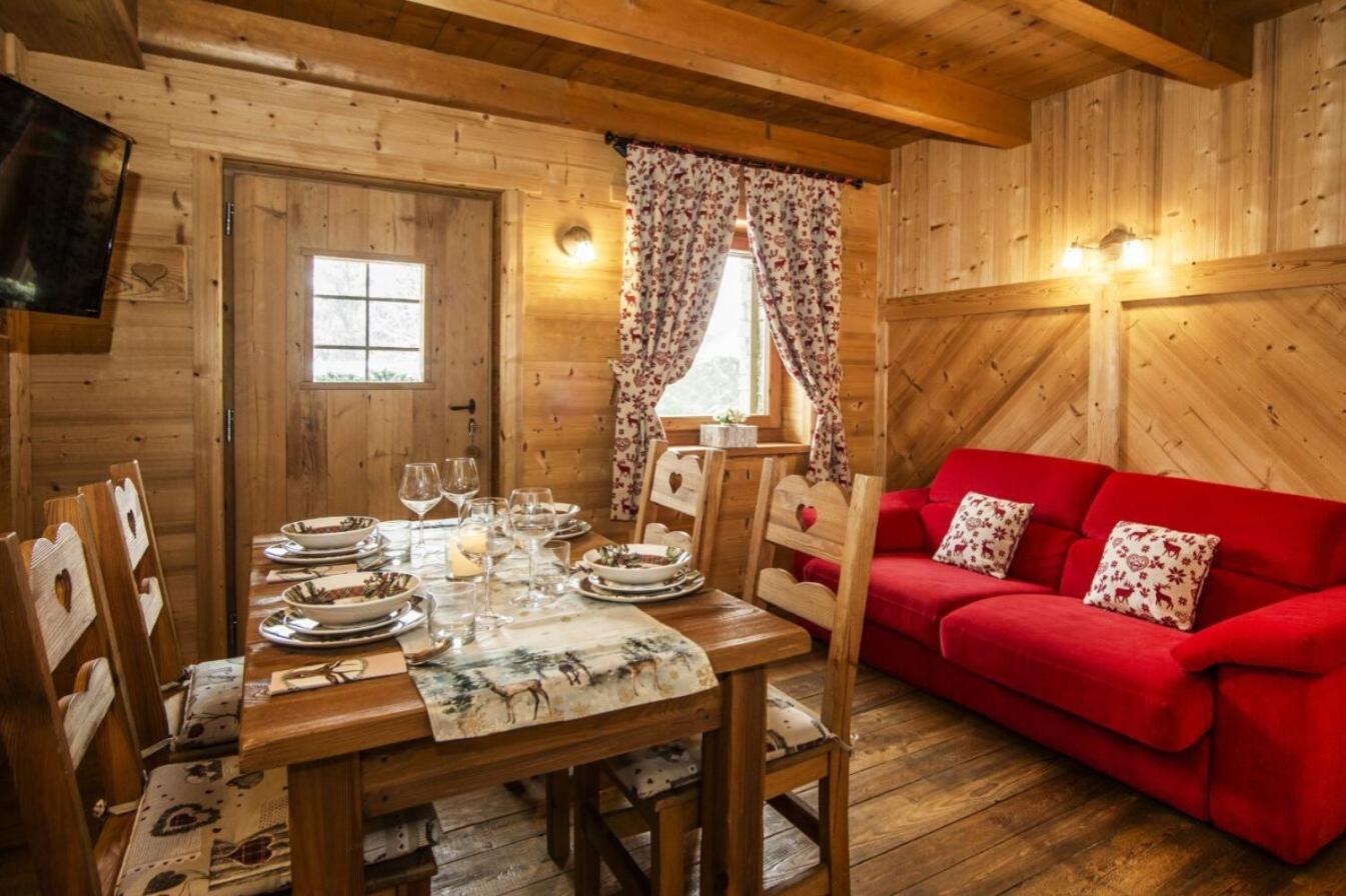 Bijoux Des Alpes - Mont Blanc Village La Salle Esterno foto