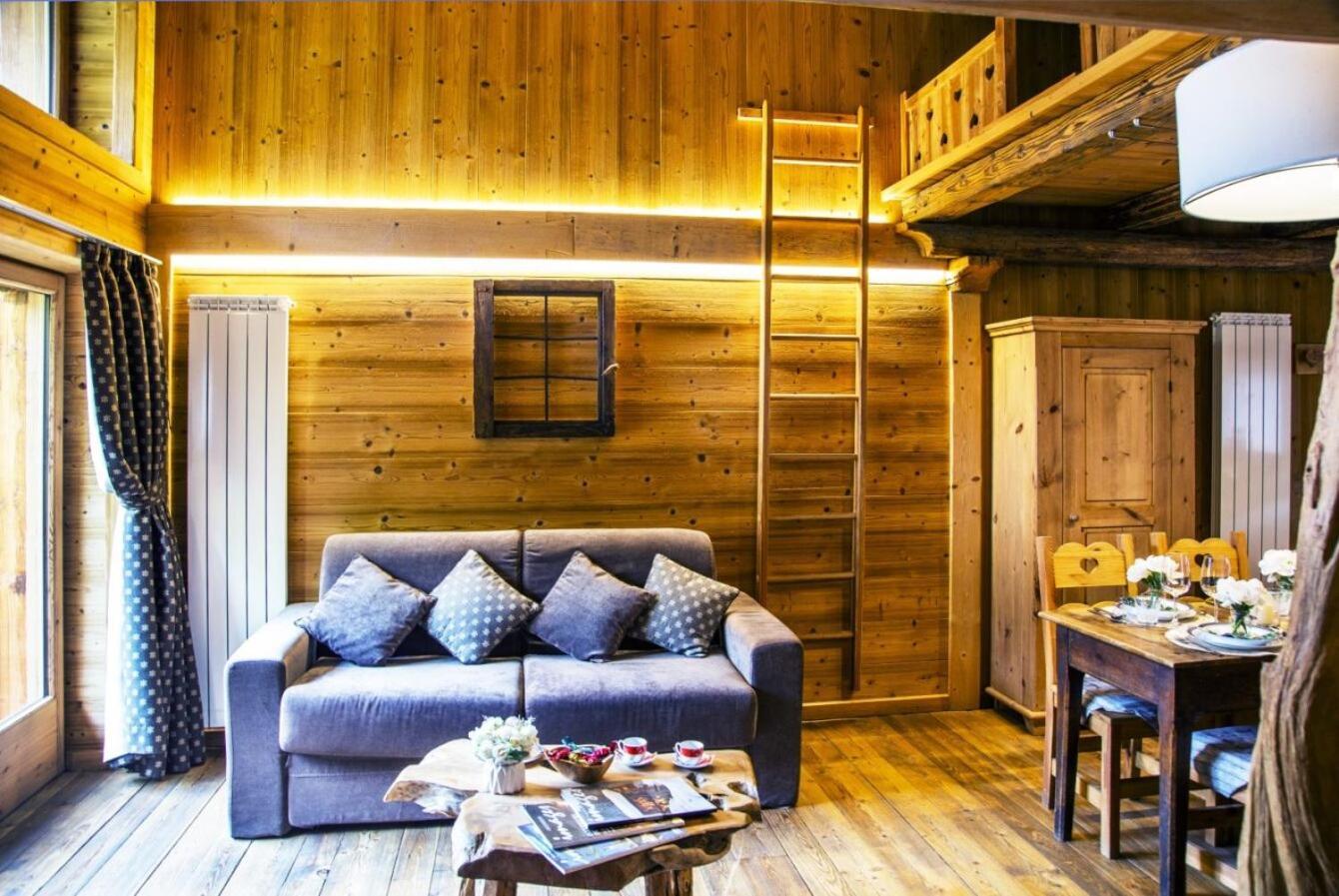 Bijoux Des Alpes - Mont Blanc Village La Salle Esterno foto