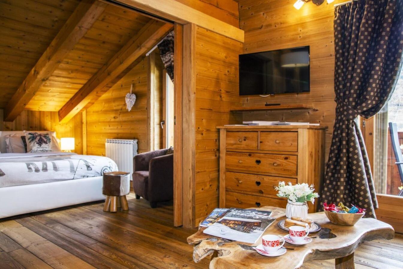 Bijoux Des Alpes - Mont Blanc Village La Salle Esterno foto