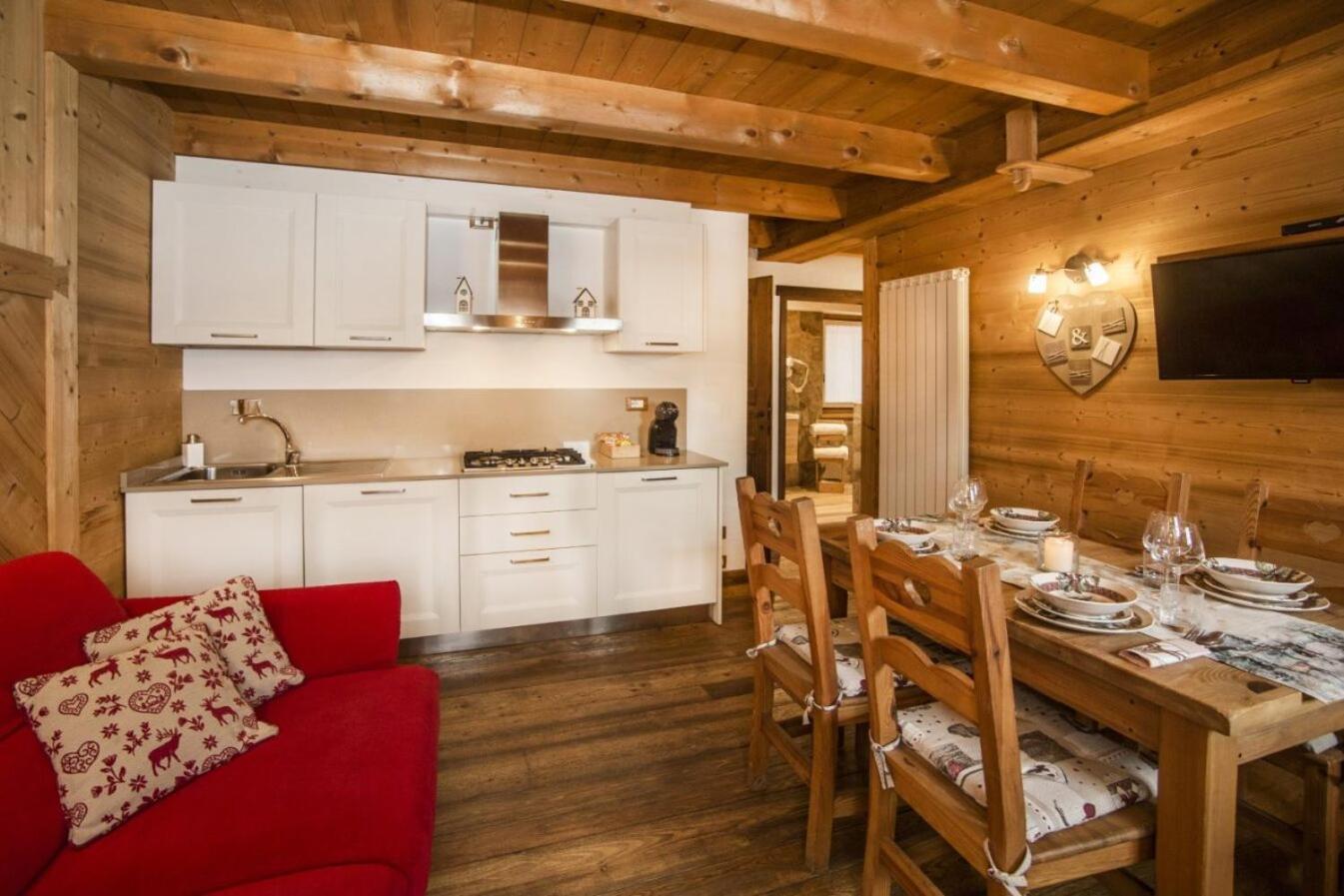 Bijoux Des Alpes - Mont Blanc Village La Salle Camera foto