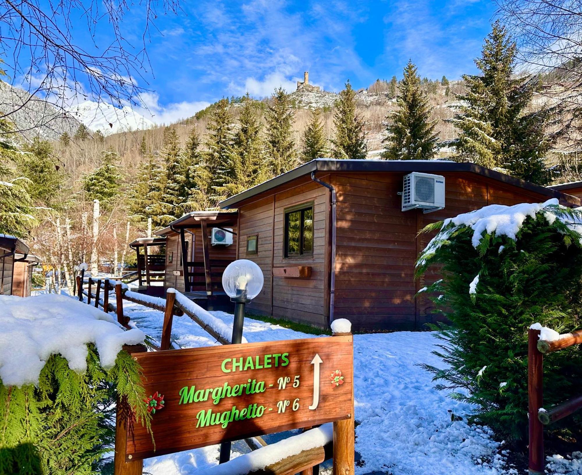 Bijoux Des Alpes - Mont Blanc Village La Salle Esterno foto